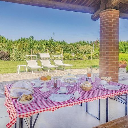 Awesome Home In Ariano Nel Polesine With Kitchen San Basilio Экстерьер фото