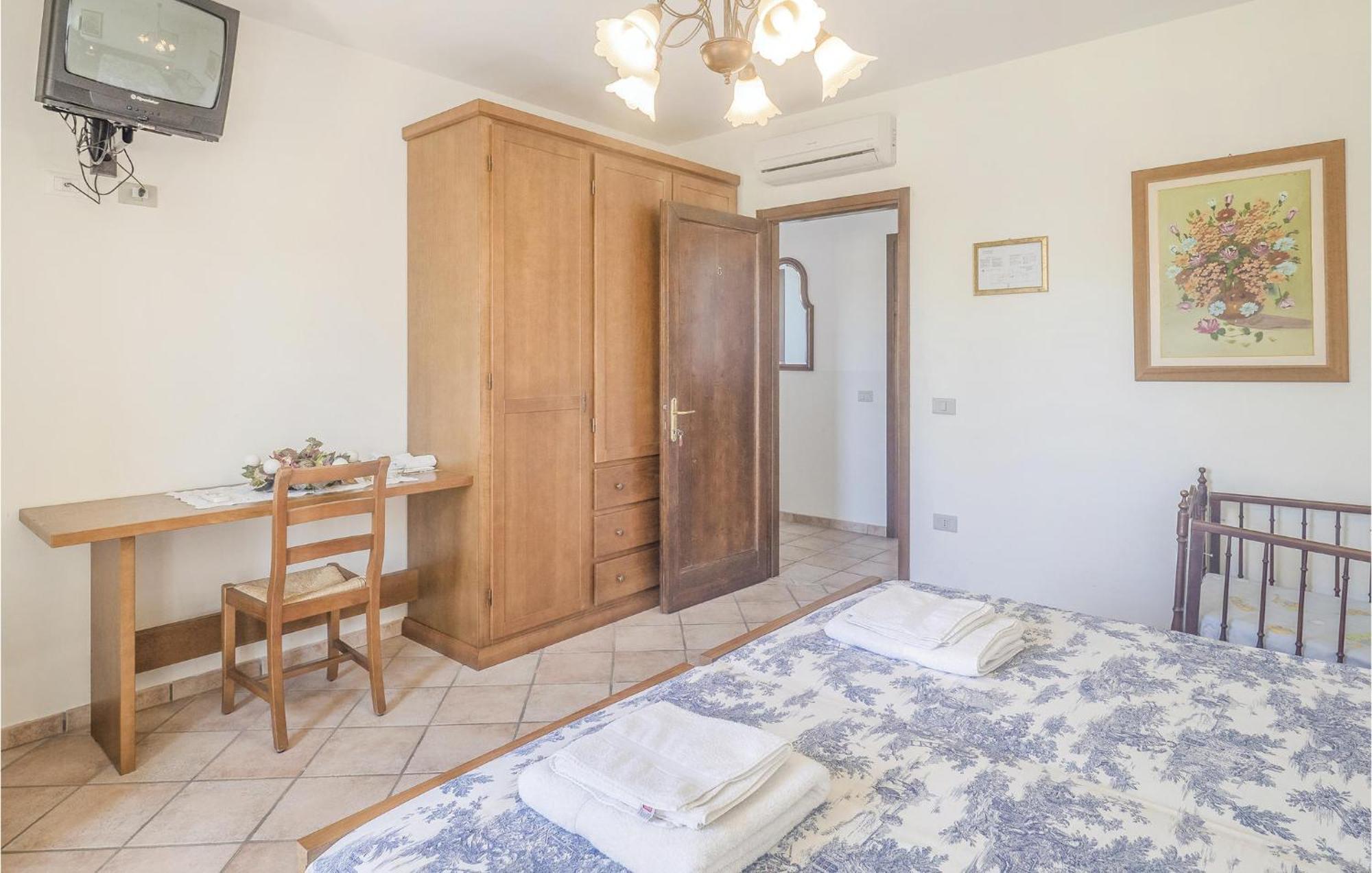 Awesome Home In Ariano Nel Polesine With Kitchen San Basilio Экстерьер фото
