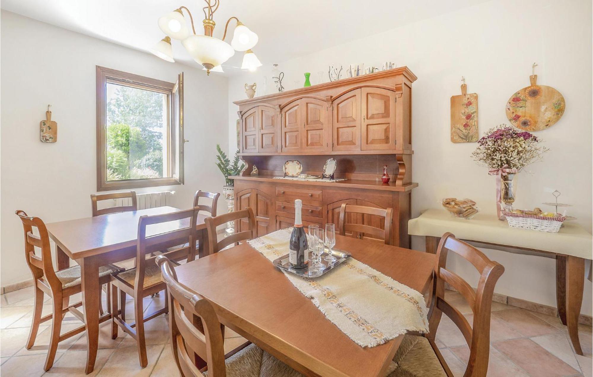 Awesome Home In Ariano Nel Polesine With Kitchen San Basilio Экстерьер фото